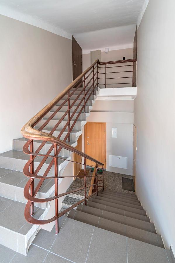 White 1 Bd Old Town Apartment By Hostlovers كاوناس المظهر الخارجي الصورة