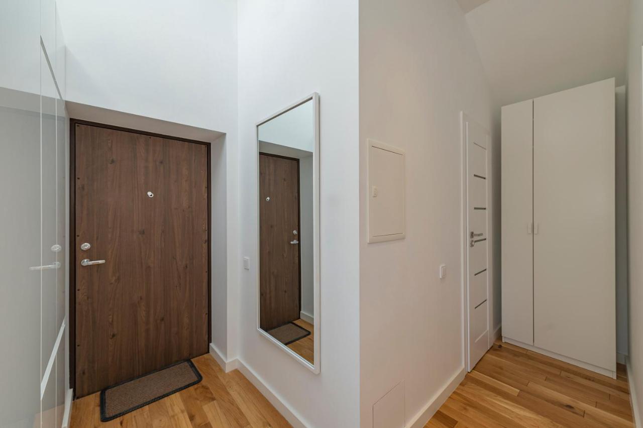 White 1 Bd Old Town Apartment By Hostlovers كاوناس المظهر الخارجي الصورة